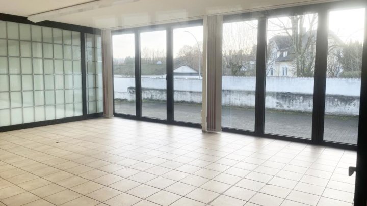 Wohn-und Geschäftshaus in Top Lage von St. Ingbert!