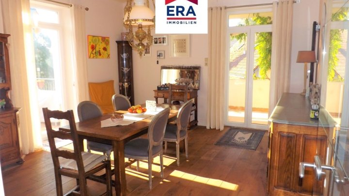 PROVISIONSFREI- VILLA 