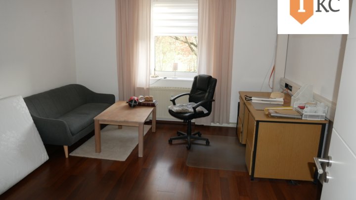 Renditeobjekt - 2 Häuser - 5 Wohnungen - ein Preis