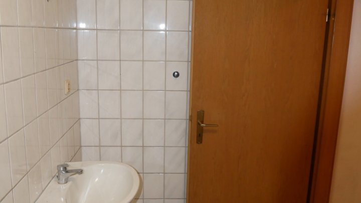 Renditeobjekt - 2 Häuser - 5 Wohnungen - ein Preis