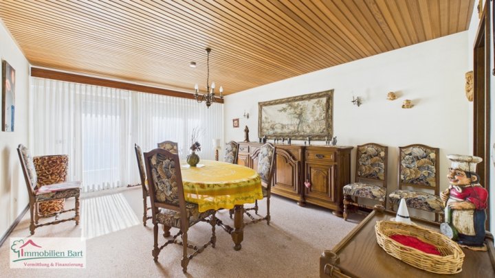 MERZIG: 204 M² WOHNHAUS IN TOP LAGE MIT FERNSICHT!