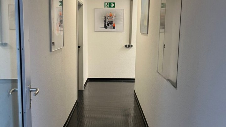 Moderne Halle + Bürofläche, Logistik und Büro im Gewerbegebiet Saarlouis-Röderberg