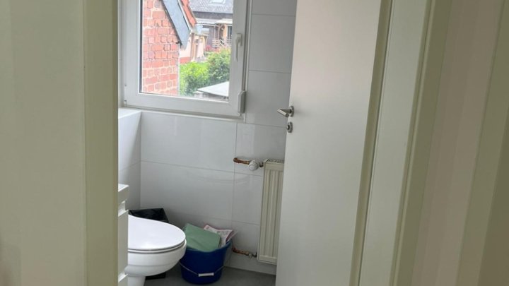 Gepflegtes, kernsaniertes Reihenhaus, Einziehen - Wohlfühlen - Saarbrücken-Herrensohr