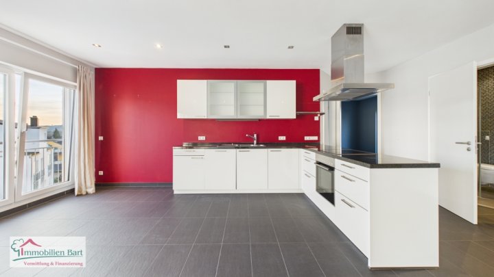 GRENZE L-REMICH: GEPFLEGTE 92 M² WOHNUNG MIT TG-STELLPLATZ