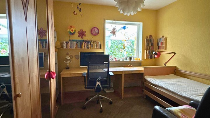 Freistehender Bungalow mit Garten + Garage - ca. 254m² Gesamtfläche