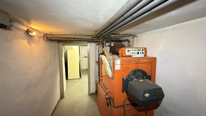 Großes Einfamilienhaus mit Garten in Wallerfangen-St. Barbara