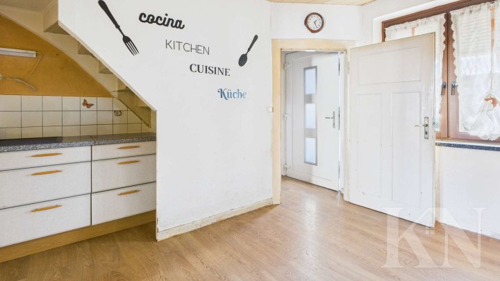 Viel Potenzial für Handwerker: Zwei Häuser in Schiffweiler