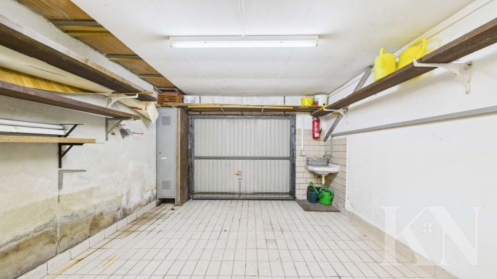 Charmantes Einfamilienhaus mit großem Balkon und Garten