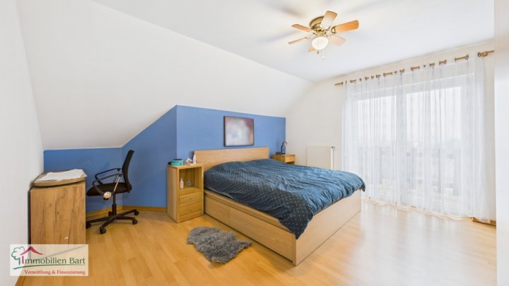 GRENZE LUXEMBURG: WINCHERINGEN /  WOHNHAUS (BAUJAHR 2006) IN TOP WOHNLAGE!