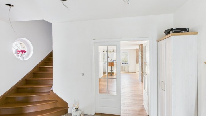 Ihr Rückzugsort im Grünen – mit parkähnlichem Gartenparadies und 1.400 m² Bauland nach § 34 BauGB!