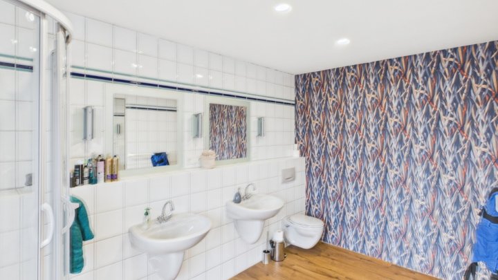 Ihr Rückzugsort im Grünen – mit parkähnlichem Gartenparadies und 1.400 m² Bauland nach § 34 BauGB!