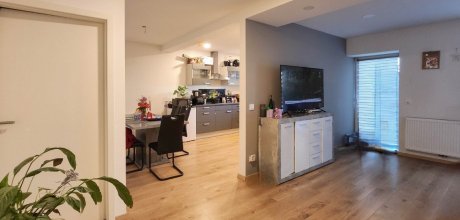 EG rechts offene Raumgestaltung Küche Essbereich Wohnbereich