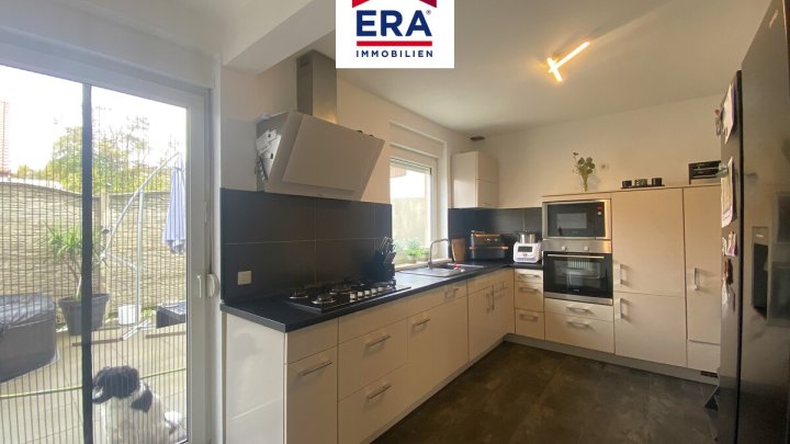 EINFAMILIENHAUS, RUHIGE NEBENSTRASSE VON FORBACH/FR, NÄHE SAARBRÜCKEN