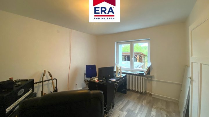 OHNE VERMITTLUNGSGEBÜHREN ! FREISTEHENDES EINFAMILIENHAUS, RUHIGE LAGE, IN RÉMERING/FR, NÄHE SLS