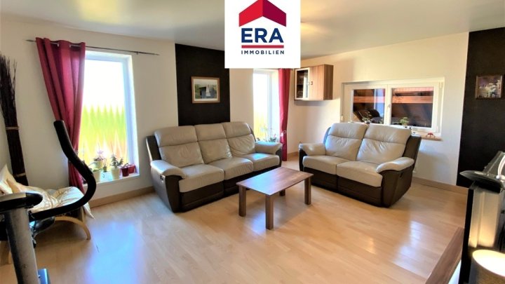 ZWEIFAMILIENHAUS MIT PFERDEHALTUNG-GAUBIVING/FR NÄHE SAARBRÜCKEN