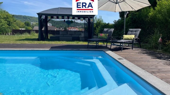 KEINE VERMITTLUNGSGEBÜHREN ! EINFAMILIENHAUS MIT POOL, RUHIGE LAGE, IN FORBACH/FR, NÄHE SB