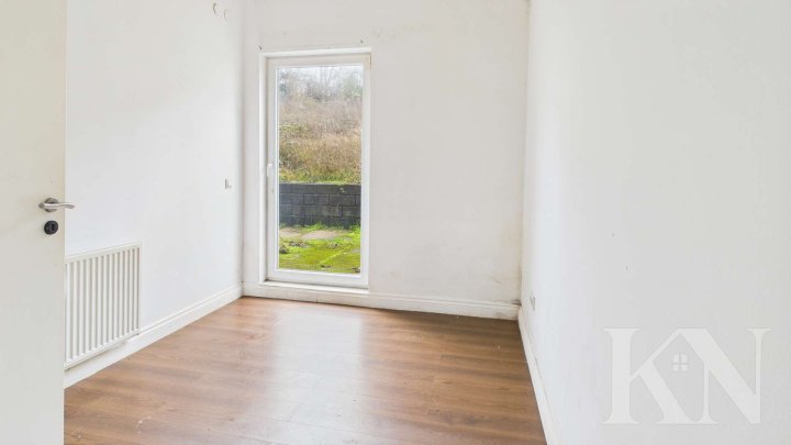 8,79 % Rendite, Solides 4-Familienhaus in Oberthal