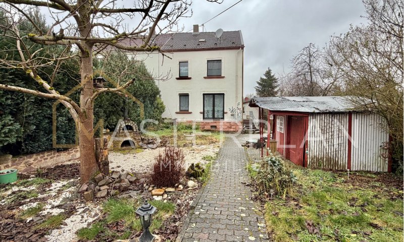 Einfamilienhaus mit großzügigem Grundstück in Hülzweiler