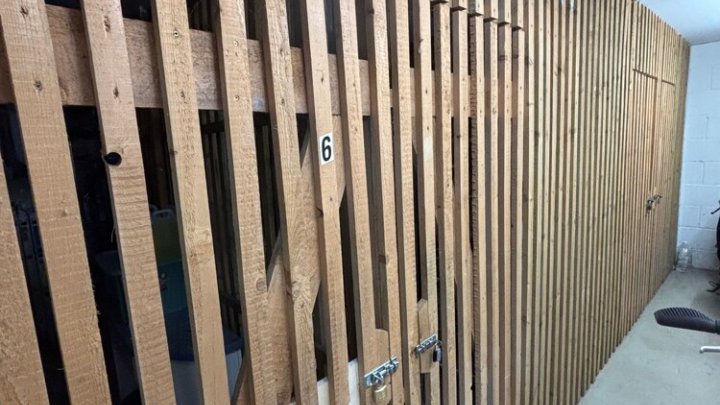 Top-Rendite mit 3 Eigentumswohnungen + 3 Garagen in Güdingen