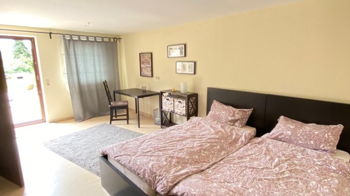 Luxuriöses saniertes 4-FH + Büro in zentraler Lage nahe Saarlouis