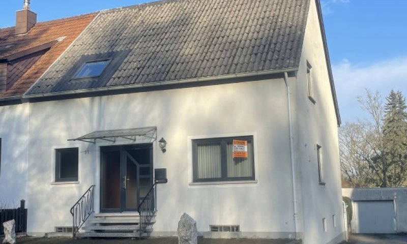 1 FH-Doppelhaus mit Winterg., Garten & Garage in IGB!