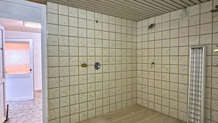 Wohn- und Geschäftshaus, 410m² Gesamtfläche in ruhiger Seitenstraße von Saarbrücken-West