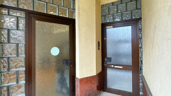 Wohn- und Geschäftshaus, 410m² Gesamtfläche in ruhiger Seitenstraße von Saarbrücken-West