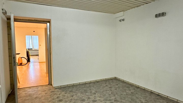 Wohn- und Geschäftshaus, 410m² Gesamtfläche in ruhiger Seitenstraße von Saarbrücken-West