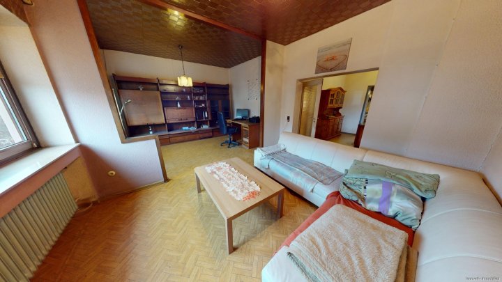 Handwerkerhaus im Herzen von Püttlingen