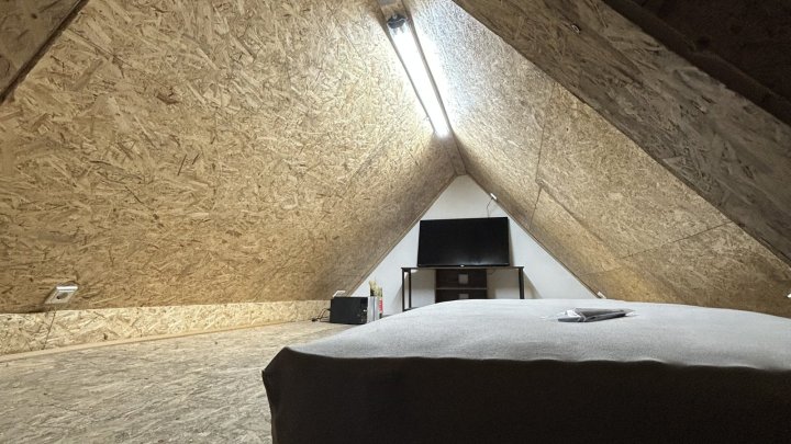 Modernisiertes EFH mit sep. kleiner 1 Zimmer-Bad-Wohnung in Sbr. - Jägersfreude zu verkaufen