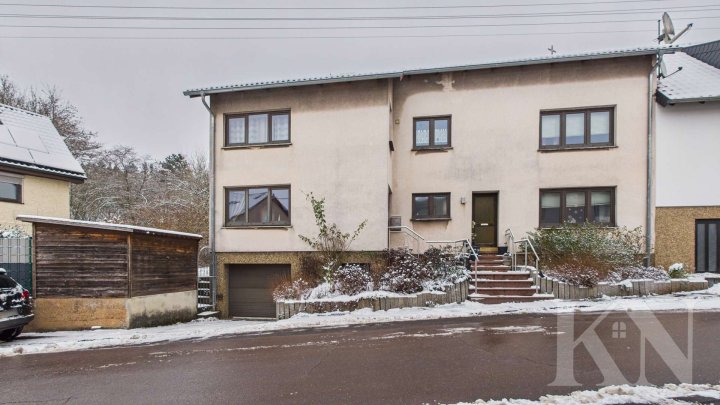 Ein-Zweifamilienhaus mit Einliegerwohnung