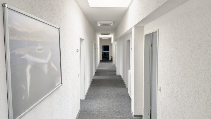 Großflächige Gewerbeimmobilie mit Entwicklungspotenzial -ehemaliger Fachmarkt auf 4.255 m² Grundstück