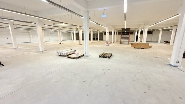 Großflächige Gewerbeimmobilie mit Entwicklungspotenzial -ehemaliger Fachmarkt auf 4.255 m² Grundstück