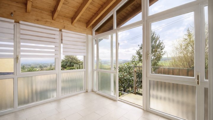 Großzügiges 1-2 Familienhaus mit freiem Ausblick