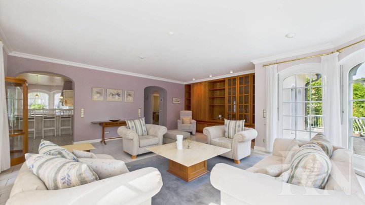 Ihr Wohntraum in Altenkessel – Ein,- bis Dreifamilienhaus mit Potenzial für bis zu 4 Wohneinheiten!