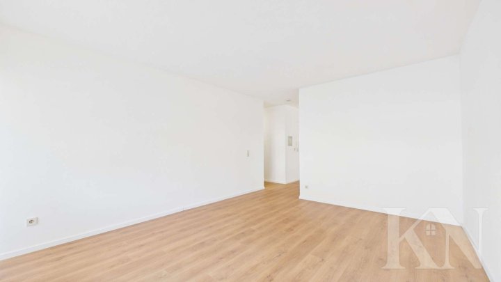 Erdgeschosswohnung - 2 Zimmer Küche Bad am Rodenhof!