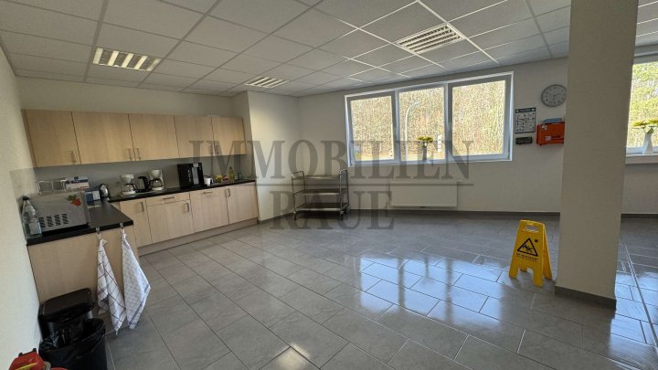 MODERNE BÜRO/GEWERBEFLÄCHEN (225m² Nfl. oder 450m² Nfl.) IN GUTER LAGE VON FRIEDRICSHTAHL