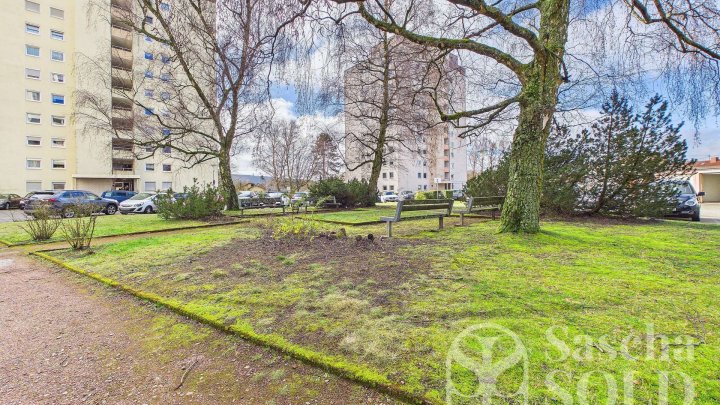 Helle 4ZKB Wohnung in Dudweiler mit Südwest-Loggia, Garage und Weitblick - bezugsbereit