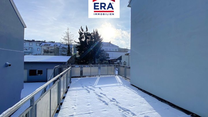 KEINE VERMITTLUNGSGEBÜHREN ! EIN-, BIS ZWEI FAMILIENHAUS IN STIRING-WENDEL/FR, NÄHE SAABRÜCKEN