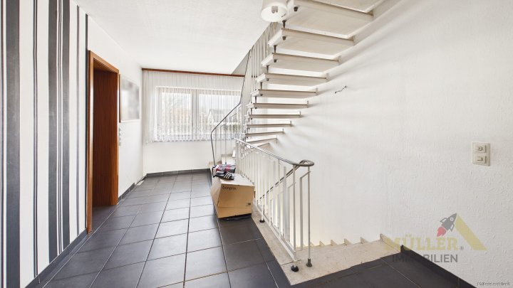 Ein- bis Zweifamilienhaus mit Garten in ruhiger Wohnlage sucht neue Bewohner