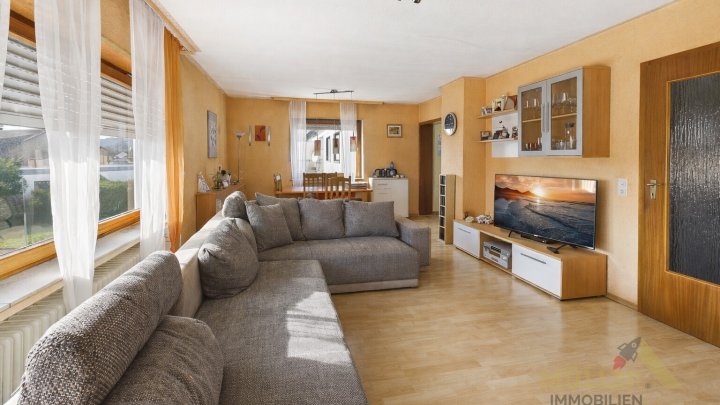 Ein- bis Zweifamilienhaus mit Garten in ruhiger Wohnlage sucht neue Bewohner