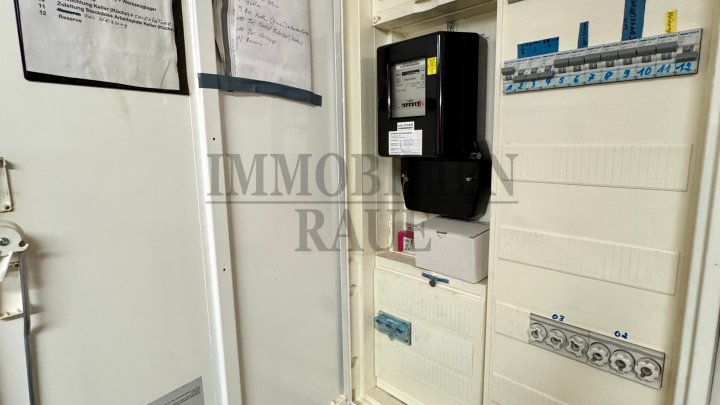 CHARMANTES, GEPFLEGTES EINFAMILIENHAUS MIT CARPORT IN DUDWEILER