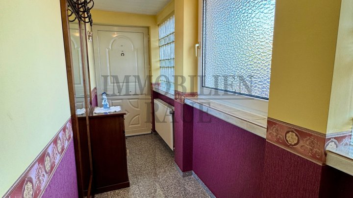 CHARMANTES, GEPFLEGTES EINFAMILIENHAUS MIT CARPORT IN DUDWEILER