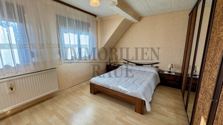 CHARMANTES, GEPFLEGTES EINFAMILIENHAUS MIT CARPORT IN DUDWEILER