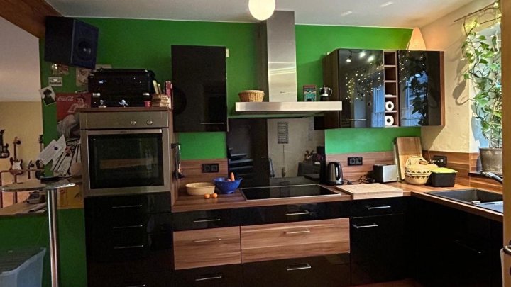 Großzügiges 1 Familienhaus und großem Grundstück in sehr ruhiger Lage von Schiffweiler