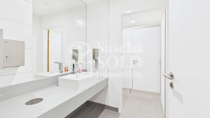 Repräsentative & moderne Gewerberäume auf 1.189 m² mit Glasfaser, Meetingräumen & Stellplätzen