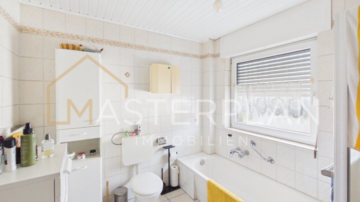 Einfamilienhaus mit Waldrandlage. Großzügiges Wohnen mit vielseitigem Nutzungspotenzial