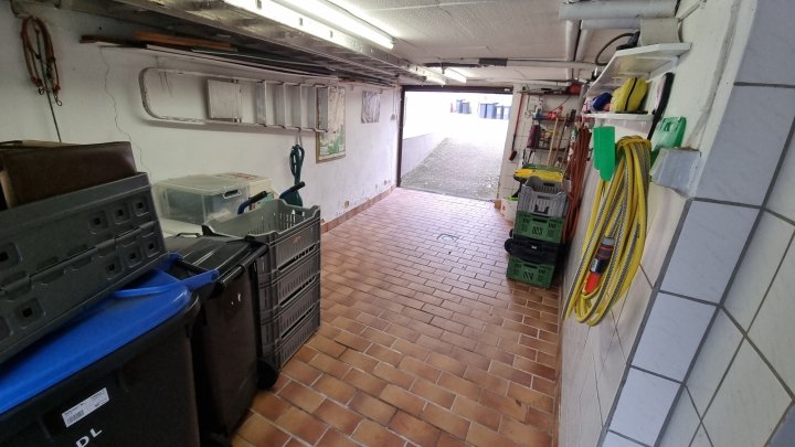 Gepflegtes Zweifamilienhaus in ruhiger Nebenstraße von Püttlingen