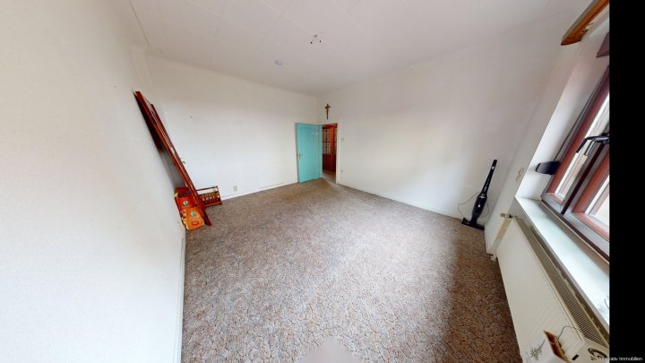 Gepflegtes Zweifamilienhaus in ruhiger Nebenstraße von Püttlingen