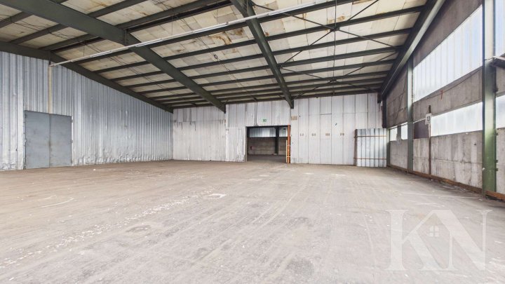 Logistik- und Gewerbefläche mit 14 Überladebrücken – flexibel teilbar